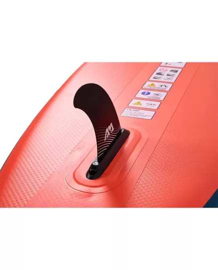 Kick pad στην ουρά της SUP Atlas για ελιγμούς στο νερό