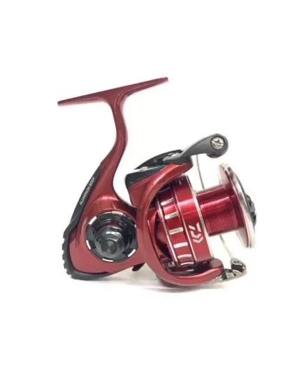 Daiwa BG LT RR ARK 5000 spinning – λεπτομέρεια λαβής και μπομπίνας
